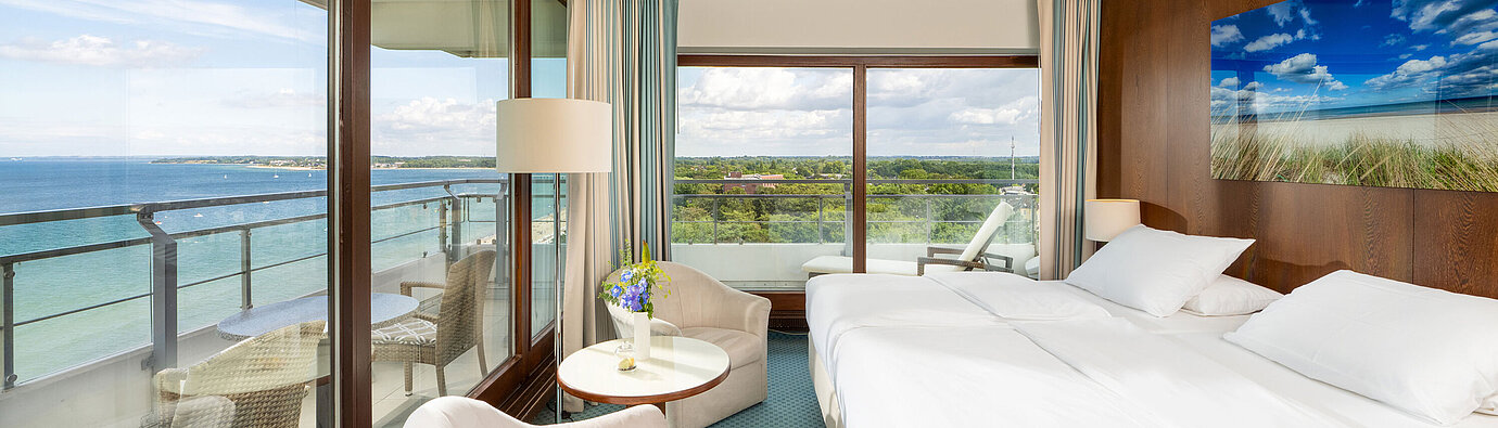 Habitación SuperiorPlus Habitación moderna en el Maritim Seehotel Timmendorfer Strand con balcón y vista al mar Báltico