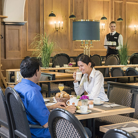 Rôtisserie Restaurant | Maritim Hotel Bonn