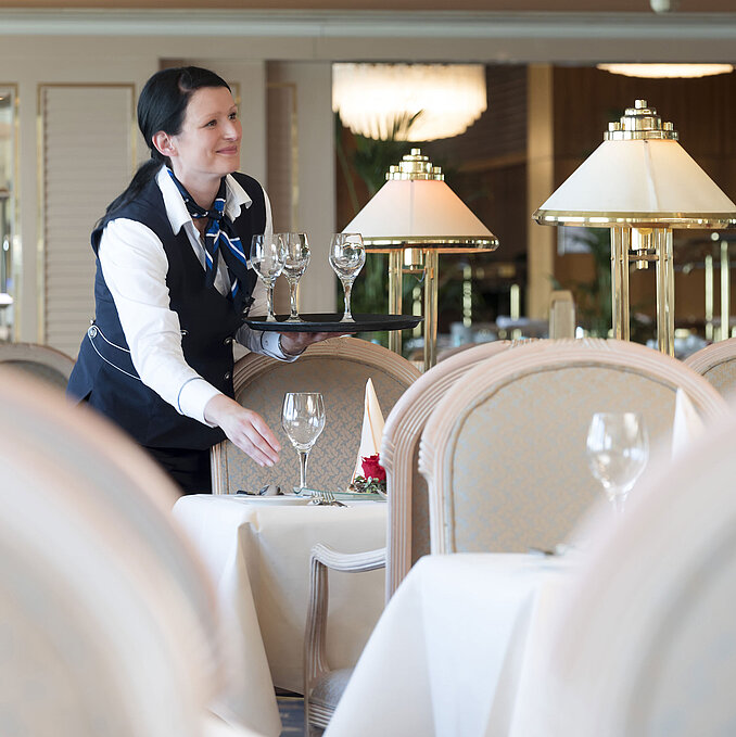 Servizio nel ristorante | Maritim Seehotel Timmendorfer Strand