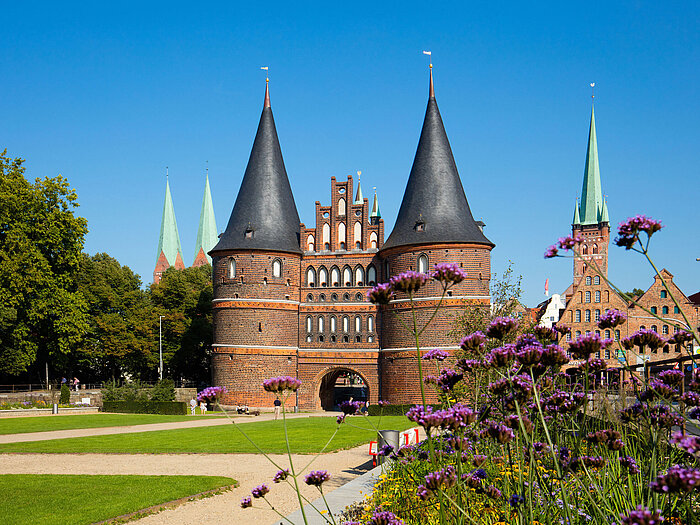 Holstentor Lübeck | Maritim Seehotel Timmendorfer Strand