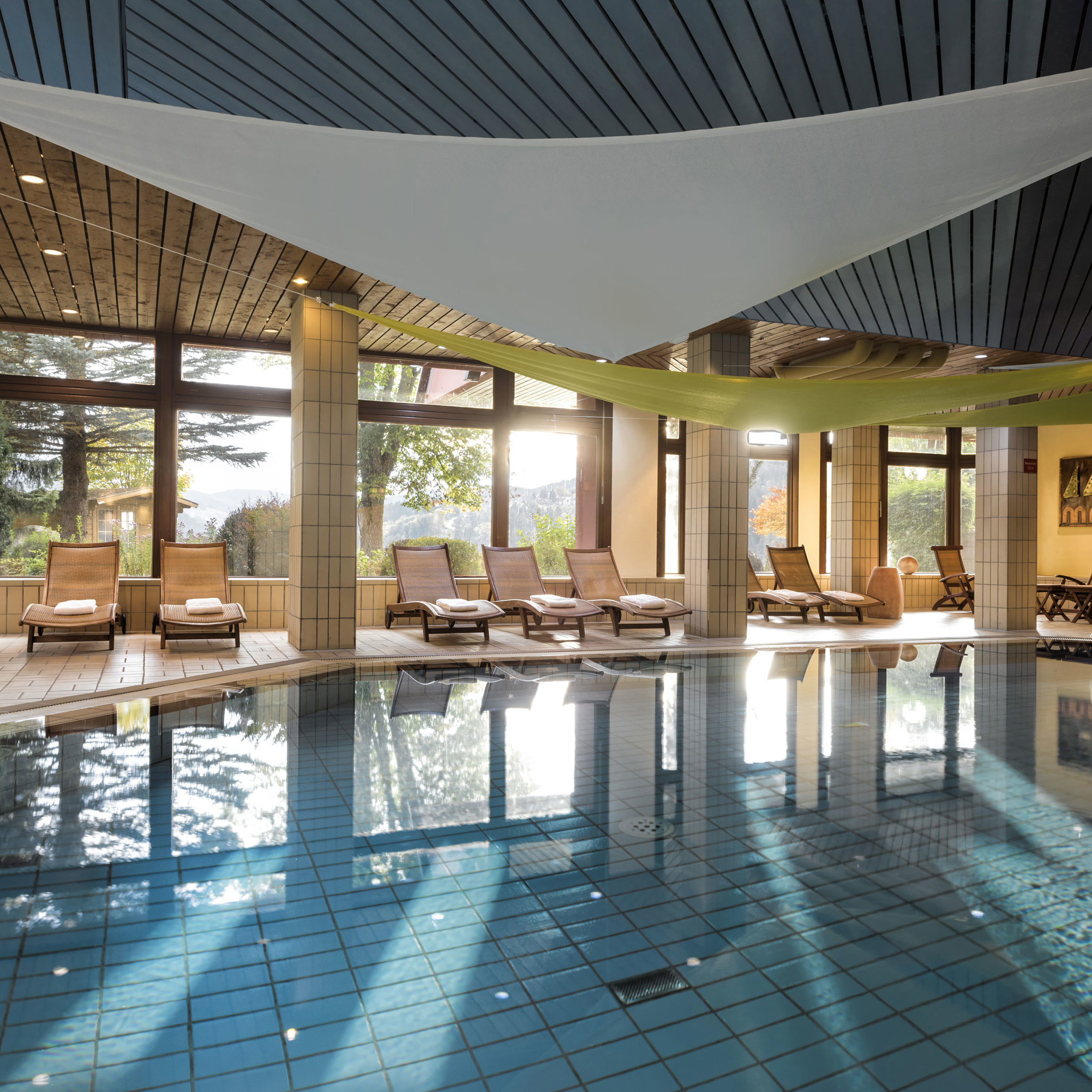 Pool | Maritim Hotel Titisee