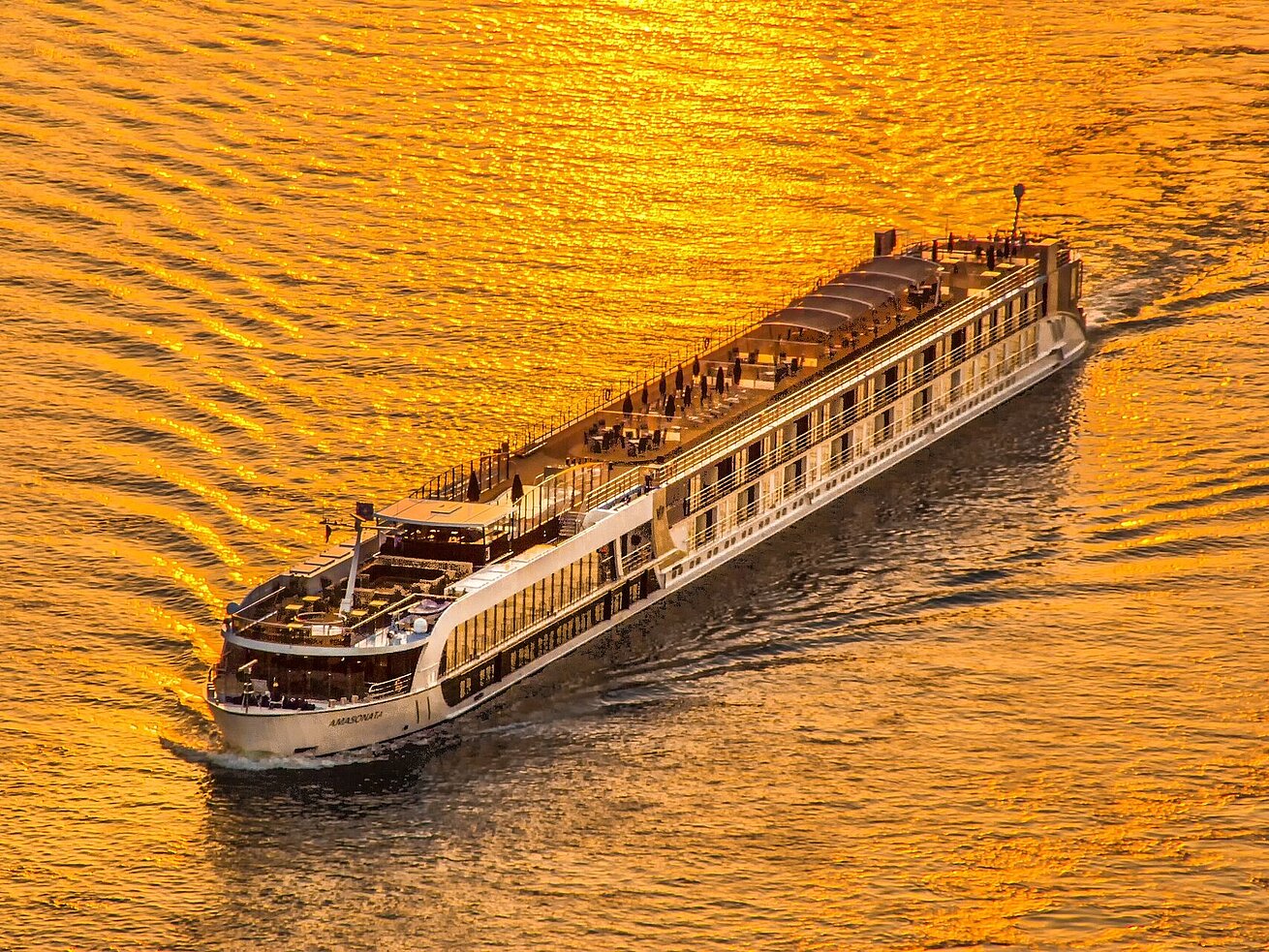 Personenschifffahrt auf dem Rhein Personenschifffahrt auf dem Rhein