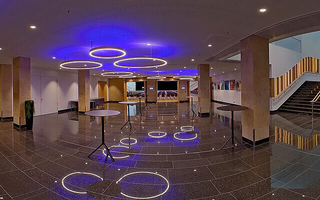 Hall Maritim