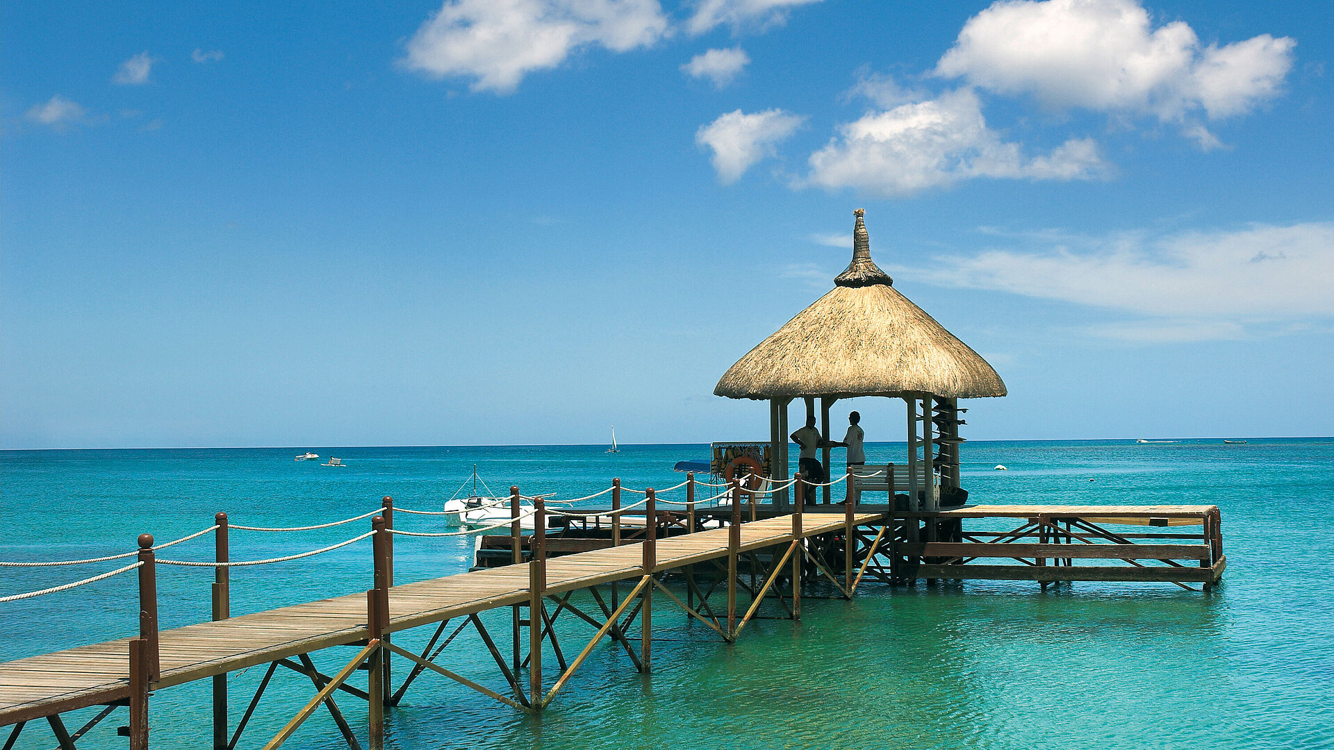 Ponton Ponton | Maritim Hotel Mauritius