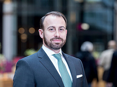 Porträtfoto von Kai Zerr, Direktor des Maritim Hotel Königswinter