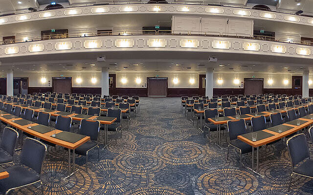 Hall Maritim