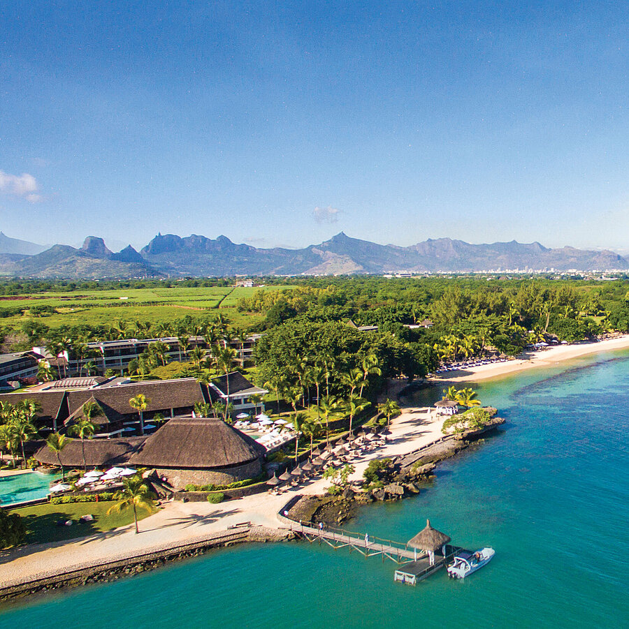 Exterior view Maritim Resort & Spa Mauritius offers stunning views of the beach and clear tropical waters